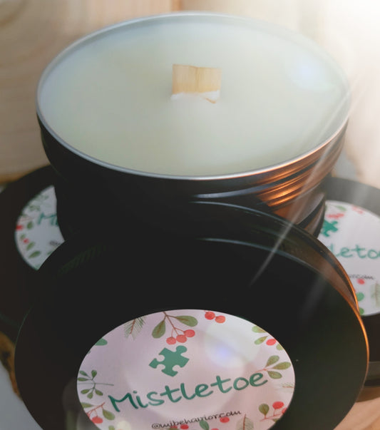 Mistletoe candle wooden wick 16oz