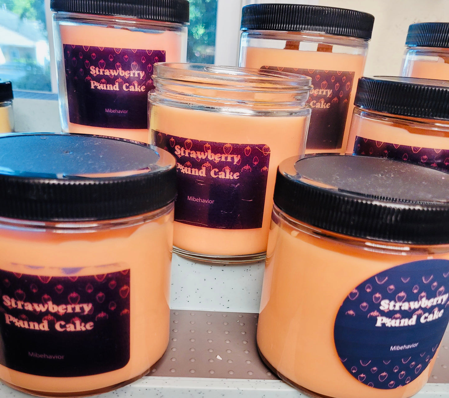 Strawberry Pound Cake Candle